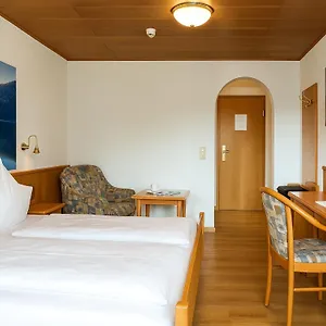 Garnihotel Zur Linde Lohberg